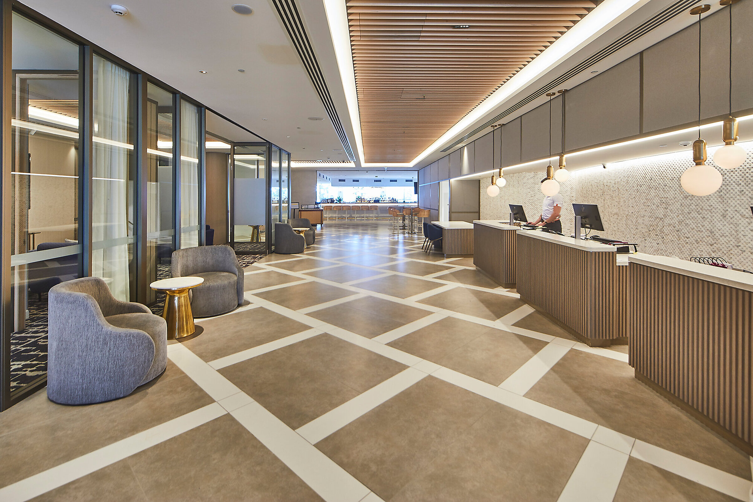 Crowne Plaza Coogee Beach by Studio Aria, Scott Carver, AZB Creative — free download