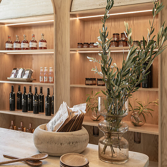 Interior photograph of Alba Noosa- Providore by Alyne Media