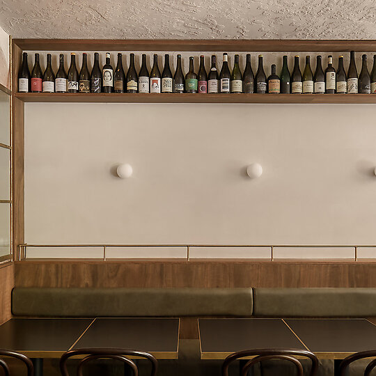 Interior photograph of Bar Heather by Andy Macpherson