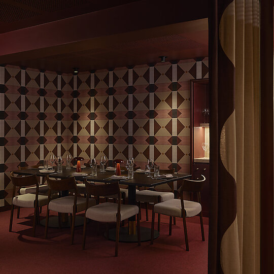 Interior photograph of Como Restaurant by Cieran Murphy